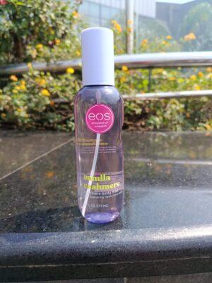 EOS Evolution of Smoothness Vanilla Cashmere moisturizing body lotion with warm vanilla fragrance