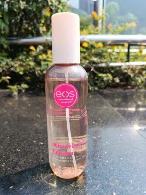 Evolution of Smoothness Strawberry Dream Body Lotion for soft and hydrated skin