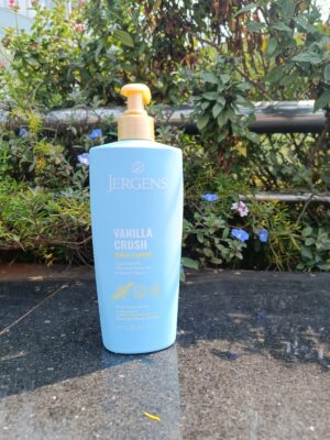 Jergens Vanilla Crush Body Lotion for soft and deeply moisturized skin