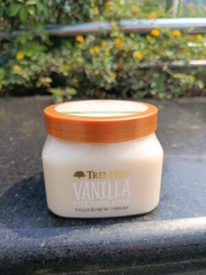 Tree Hut Vanilla Shea Sugar Scrub exfoliating body scrub with shea butter