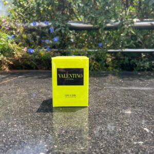 Valentino Donna Born In Roma